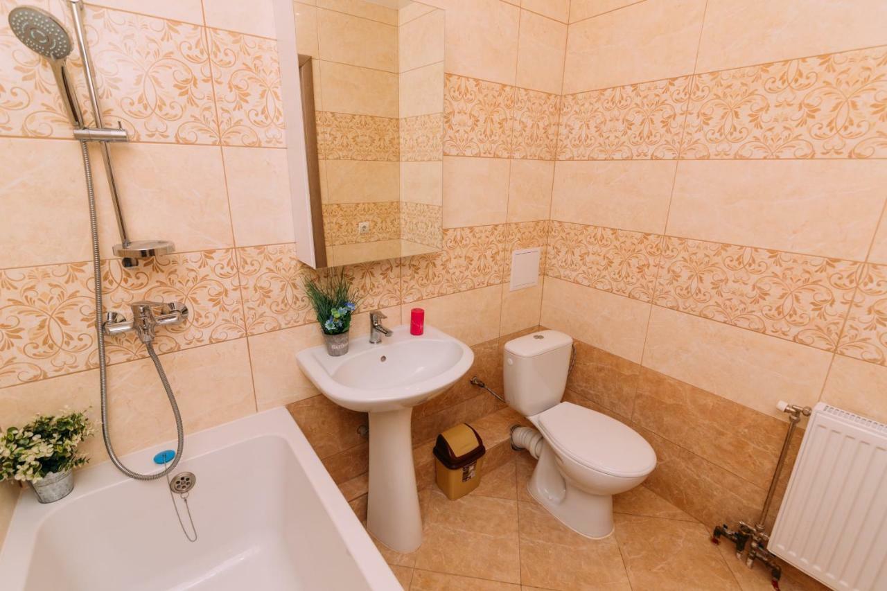 Apart-Hotel On Kondrateva Street New Building Суми Екстер'єр фото